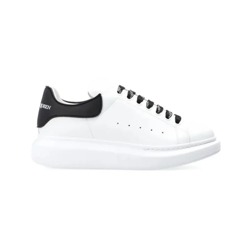 Alexander McQueen Oversized White and Black, vista 2