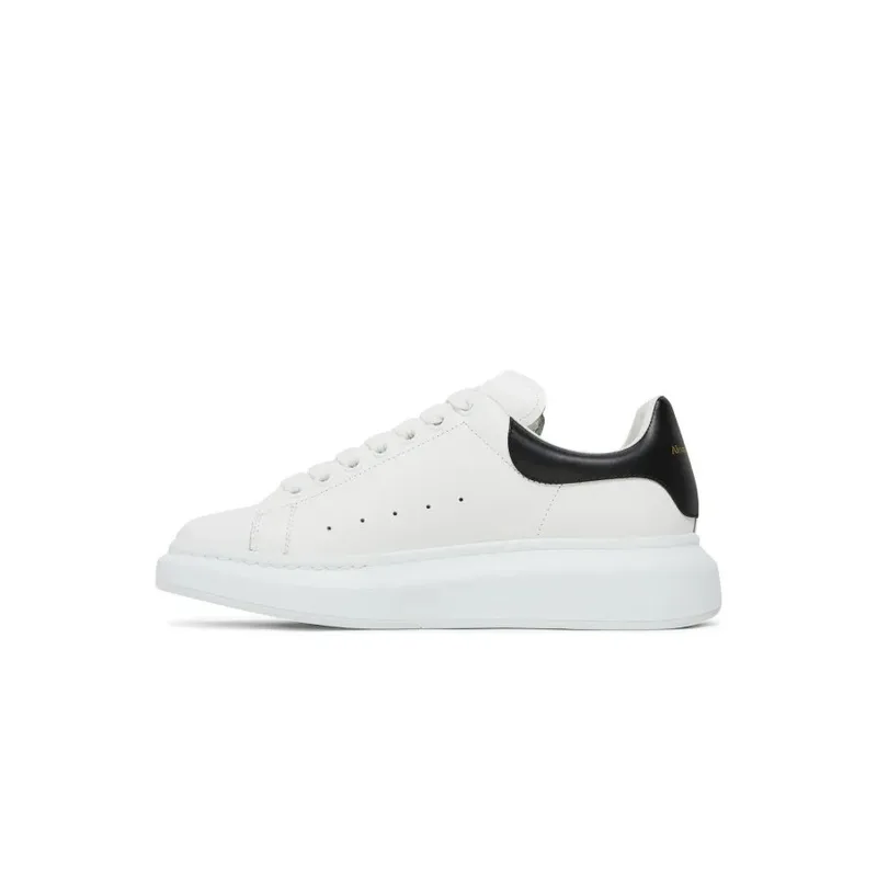 Alexander McQueen Oversized White and Black, vista 4