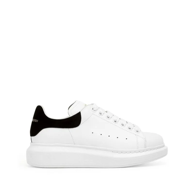 Alexander Mcqueen White And Black, vista 1