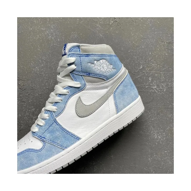 Jordan Retro 1 High OG Hyper Royal, vista 2