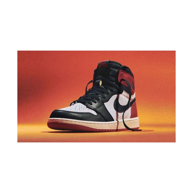 Jordan Retro 1 High ULA Black Toe Midweek Heat, vista 3
