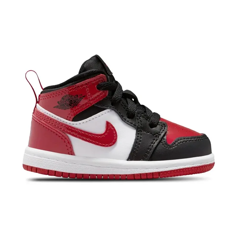 Jordan Retro 1 Mid SE Patent Bred Toe, vista 4