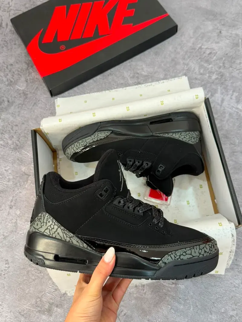 Jordan Retro 3 Black Cat