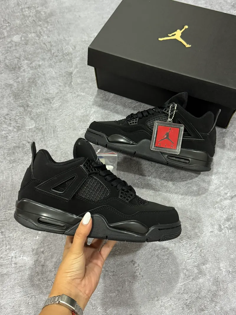 Jordan Retro 4 Black Cat