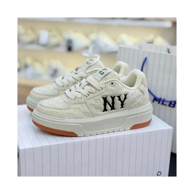 MLB Liner Embo Mono Coopers Town NY, vista 4