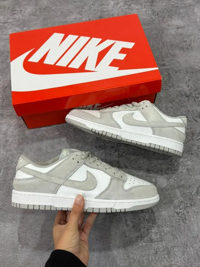 Sb Dunk Grey Suede, vista 1