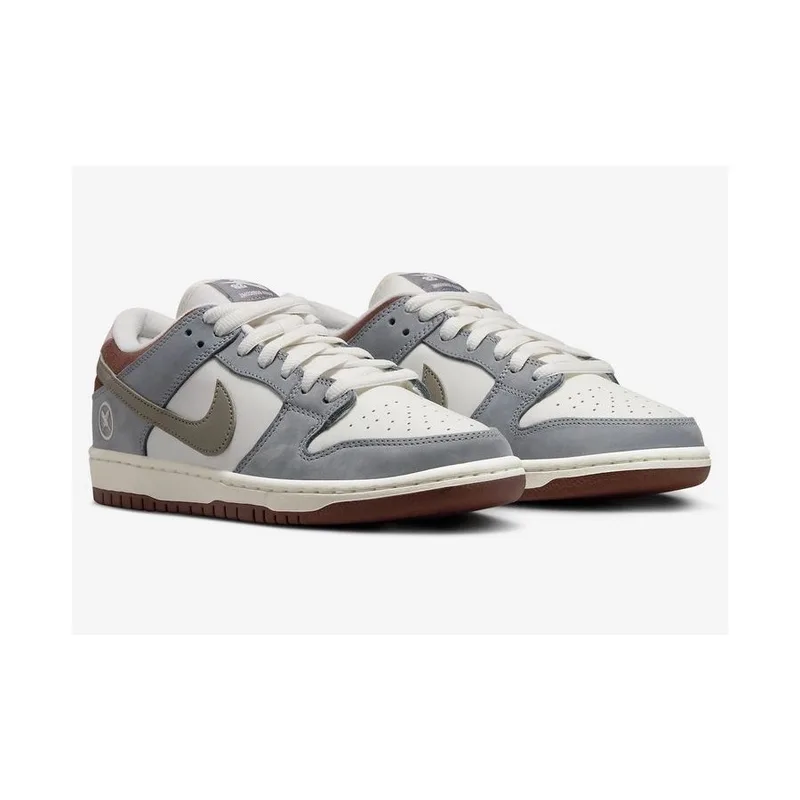 Sb Dunk Low x Yuto Horigome Wolf Grey, vista 3